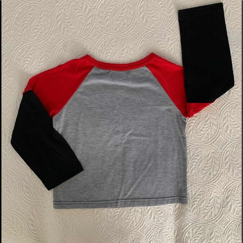 J Khaki Pajama Set Boys XS (4/5) Red Black 3 Pieces Top Pants Shorts Basketball